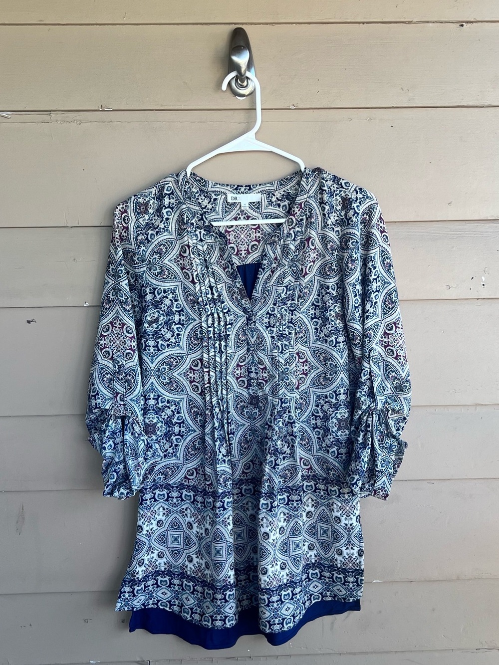 DR2 Boho Tunic Top Womens XS Blue Paisley Pleated Roll Tab Sleeve